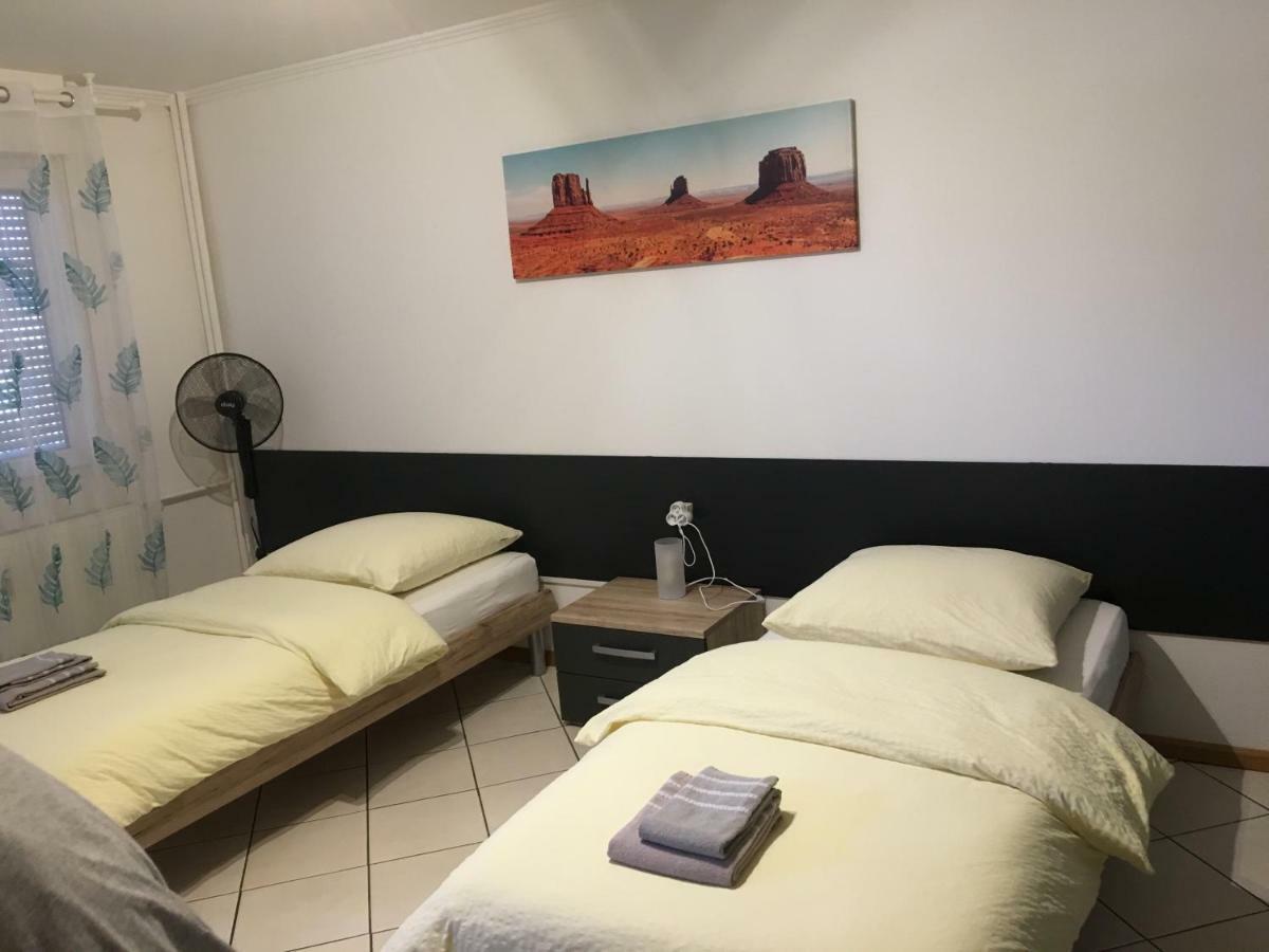 Studio Lora Rm 1221 Saint-Louis  Eksteriør bilde